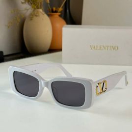 Picture of Valentino Sunglasses _SKUfw50080963fw